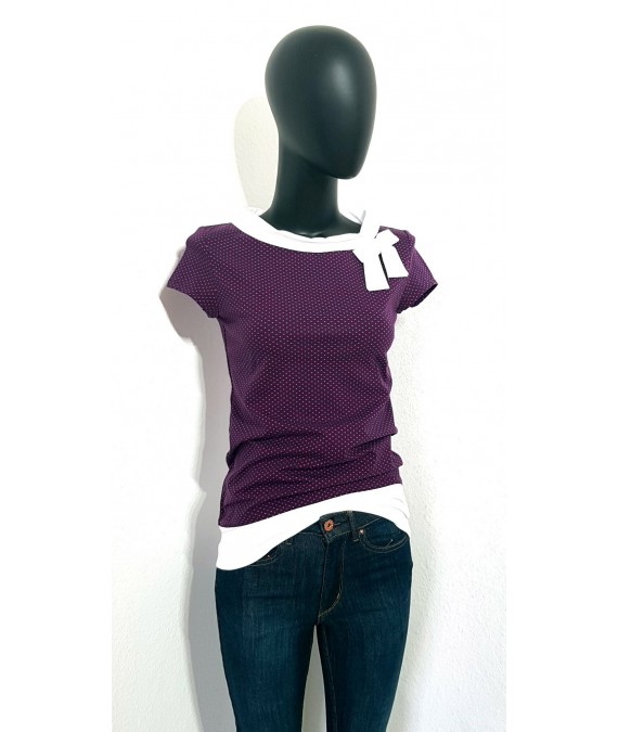 Iza Fabian , elegante Shirt in Aubergine mit Punkten und Schleife. pk01.
