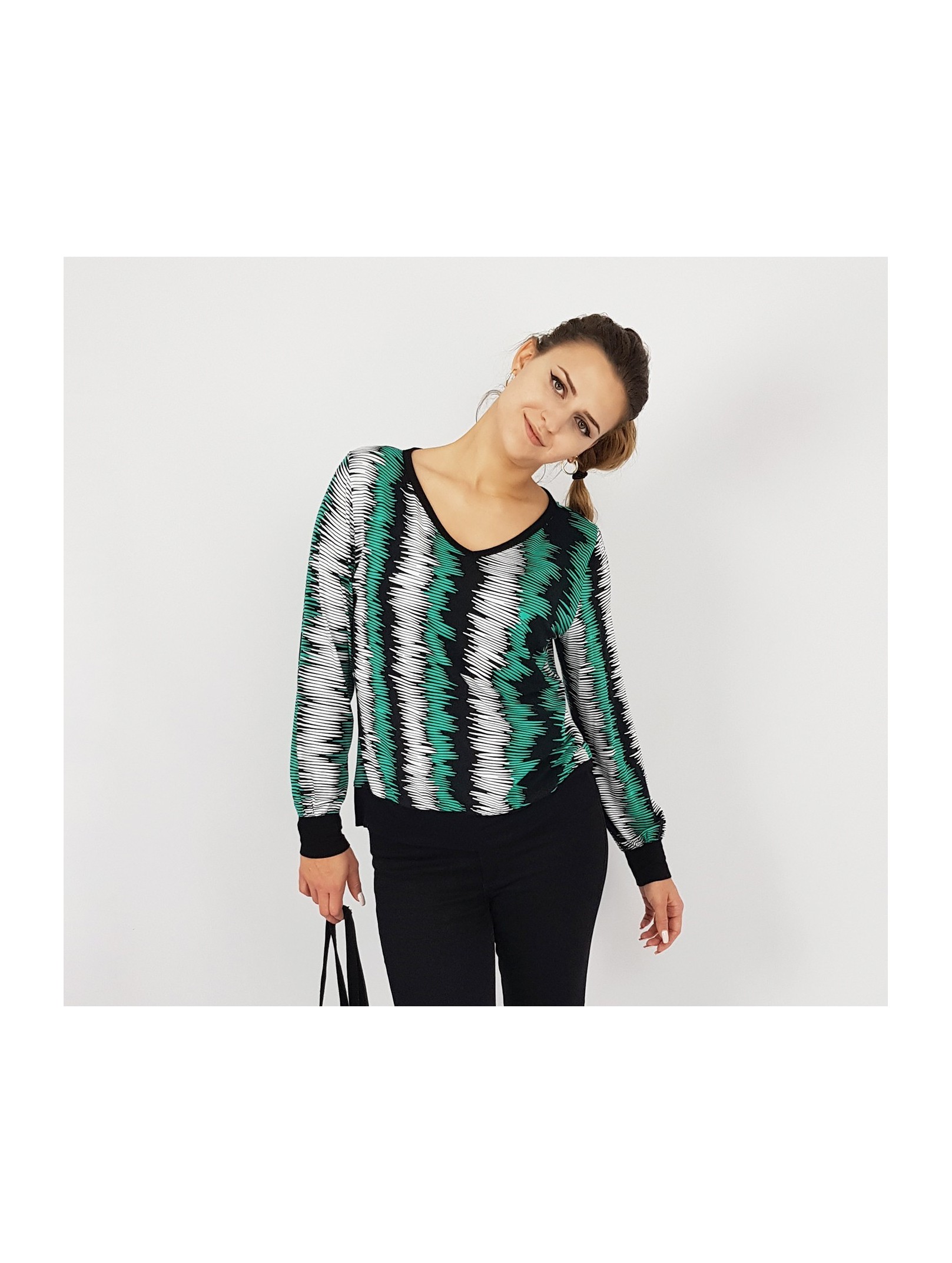 Damen Bluse Pullover aus Viskose in  Streifen Design von Iza Fabian