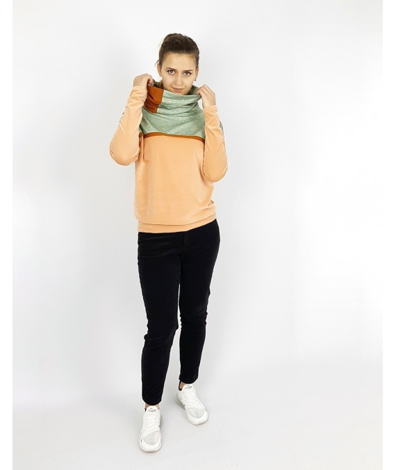 Damen Hoodie Pullover in Beige und Mint, Blumen Muster von Iza Fabian.