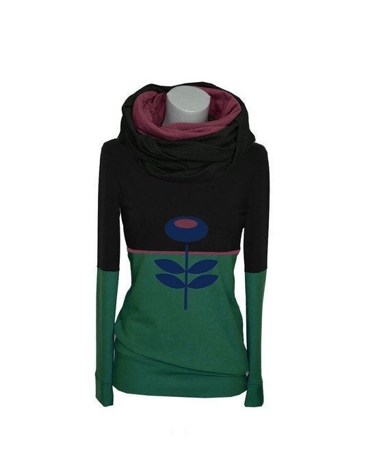 Iza Fabian, SET, Pullover und Loop, schwarz, weinrot, grün, apllikation.
