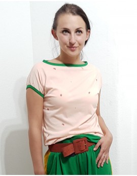Iza Fabian, Shirt in Rosa, Grün, kleine Muster, locker.